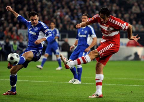 充满压力的 充满压力的